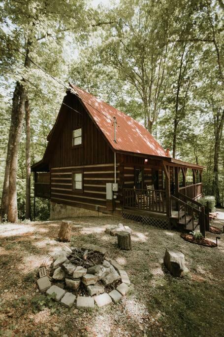 Southern Oak Cabin - Newly Remodeled - Close To All Attractions Sevierville Kültér fotó